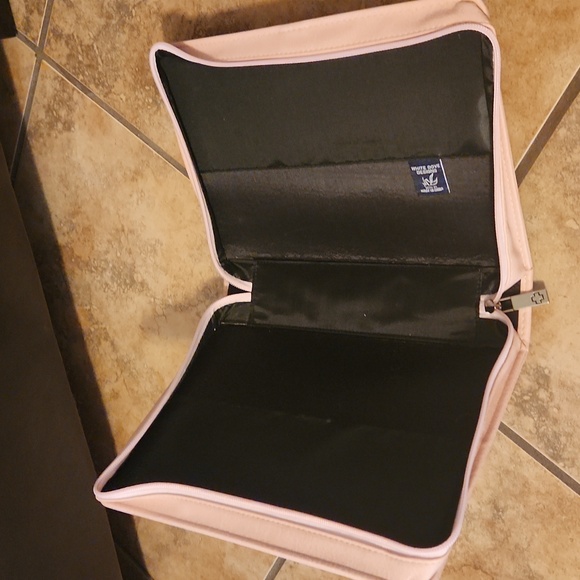 White Dove Bible Cover - Picture 7 of 7